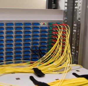 Kabelschrank Breitband Glasfaser Telekom