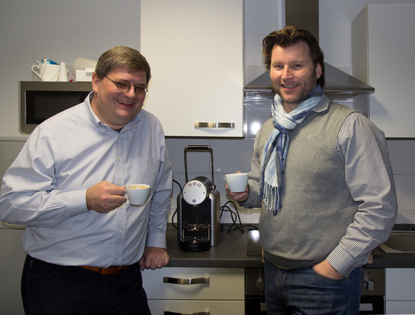 TK_World_AG_Geschaeftsfuehrer-beim-Kaffee_26.02.2014